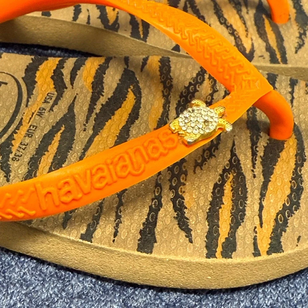 Havaianas Tiger Stripe‎ Flip Flops with Rhinestone Turtle and Orange Straps
